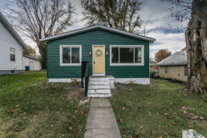 1014-prickett-ave-1
