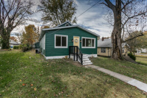 1014-prickett-ave-2