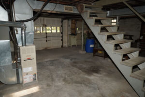 2302-park-dr-81