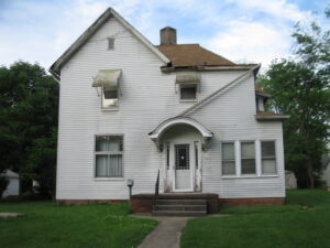 614-n-buchanon-st-1