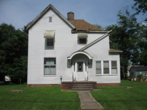 614-n-buchanon-st-5